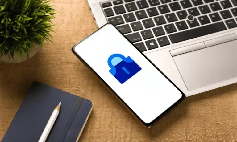 Illustrasjon av sikker VPN-tilkobling mellom ansatt og bedriftens nettverk